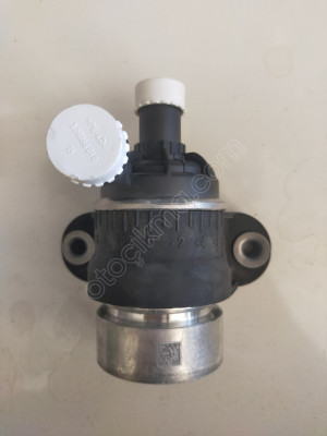 AUDİ A5 SU POMPASI 05L965567A 05L965567