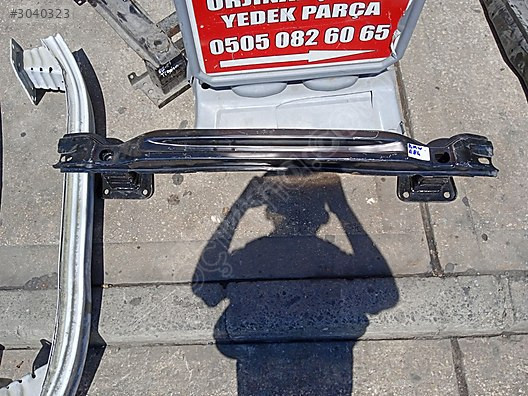 BMW E84 ÖN TAMPON DEMİRİ