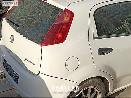 FİAT PUNTO SAĞ ARKA ÇAMURLUK ve TÜM AKSAM| ÜNALLAR OTO ÇIKMA |