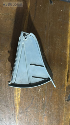 2003-2009SEAT CORDOBA BBZ MOTOR ÖN GÖĞÜS SAKLAMA GÖZÜ