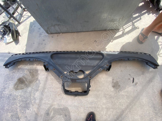 MERCEDES ATEGO GÖSTERGE PANELİ PLASTİK KAPAĞI A9406800706