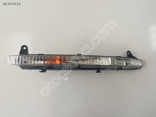 Audi Q7 07-09 Sinyal Lambası Sağ (Gündüz Farı) VALEO 043356