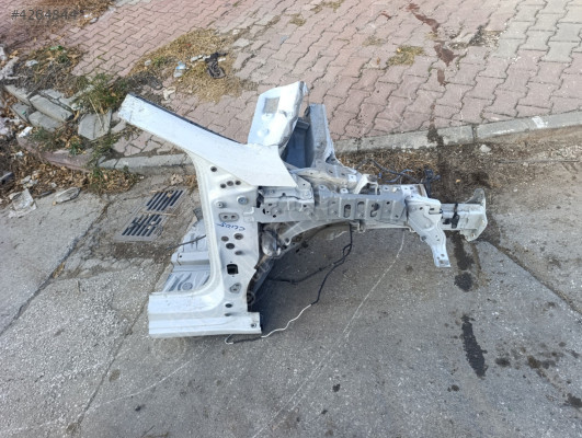 CLİO 5 sağ ön podya şase