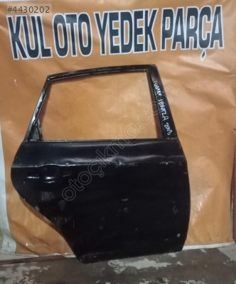 subaru outback sağ arka kapı