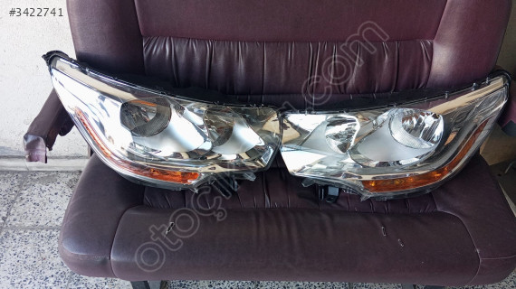 Citroen c4 far çıkma yedek parça