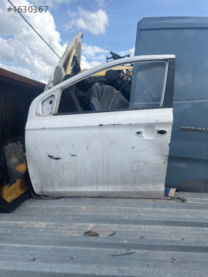 Hyundai i20 sol ön kapı