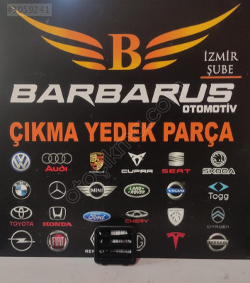 HYUNDAİ ELANTRA SOL ARKA ÇEYREK TASLAK BASINÇ HAVALANDIRMASI