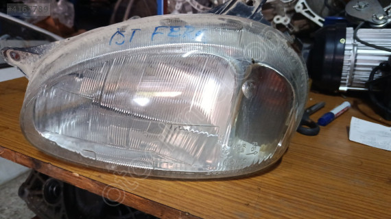 Opel corsa b sol sağ far çıkma temiz