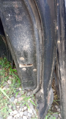 Mazda 929 sağ ön kapı kilidi