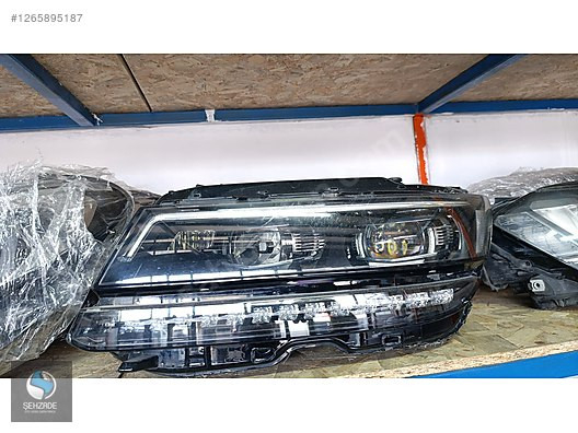 VOLKSWAGEN TİGUAN SOL FAR ÇIKMA ORJİNAL
