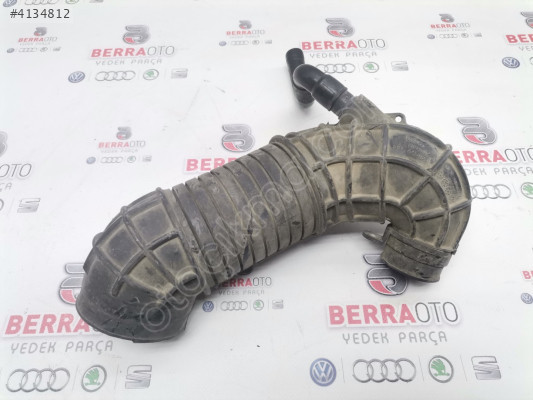 8E0129615J AUDİ A4 HAVA HORTUMU 2.0 TDI BRE