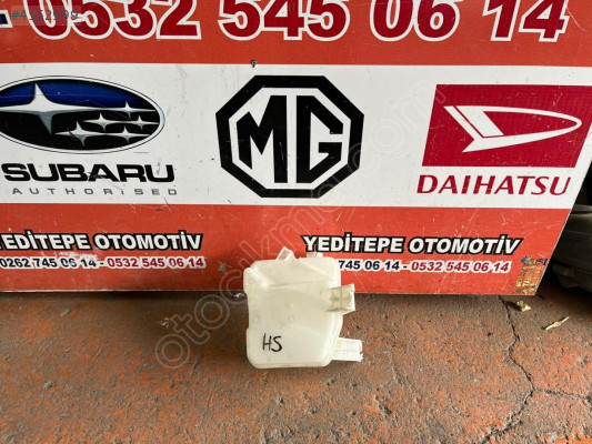 MG HS silecek su deposu