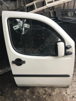 GÖKAY OTOMOTİV'DEN FİAT DOBLO SAĞ ÖN KAPI ORJİNAL BEYAZ RENK