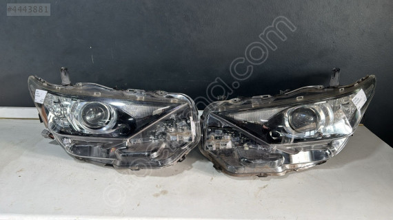 TOYOTA AURİS MERCEKLİ SAĞ-SOL FAR 90070908