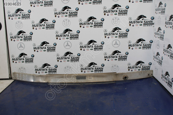 MERCEDES C SERİ W204 TAMPON DEMİRİ