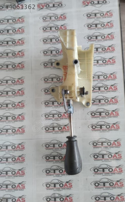 PEUGEOT BİPPER VİTES MEKANİZMASI KOLU