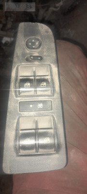 Fiat Ducato 2012 model sol kapı cam kaldırma Düğmeleri