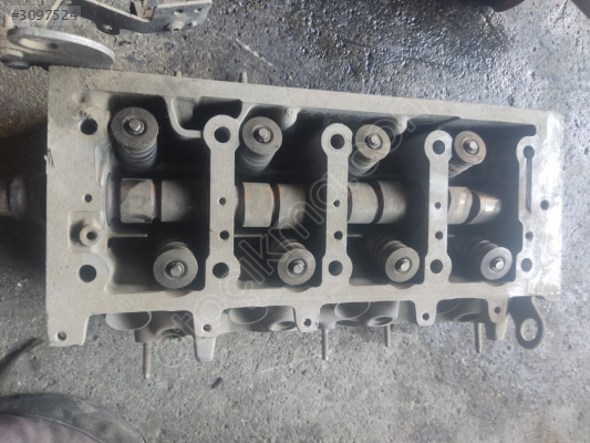 Citroen C3 silindir kapağı 1 5