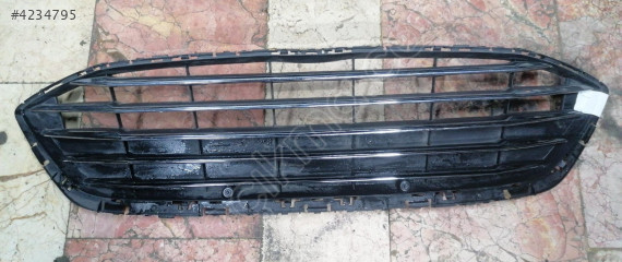 Ford focus 4 || 18-22 ön panjur || Orjinal Oto Çıkma