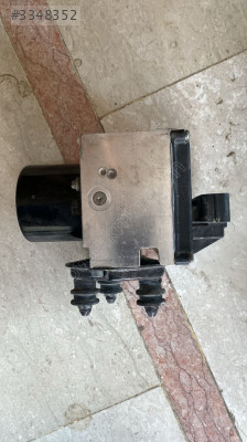 PASSAT ABS ANTI-LOCK BRAKE PUMP AND MODULE ASSEMBLY 3C0614109AJ