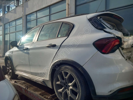 Fiat egea cros sol arka çeyrek şase