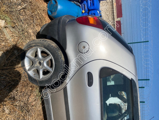 Fiat palio sağ arka çamurluk Orjinal