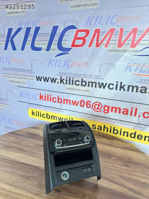 BMW G30 5SERİSİ ÇIKMA ORJİNAL ARKA KLİMA PANELİ