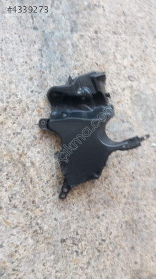 Megane 4 motor üst plastiği