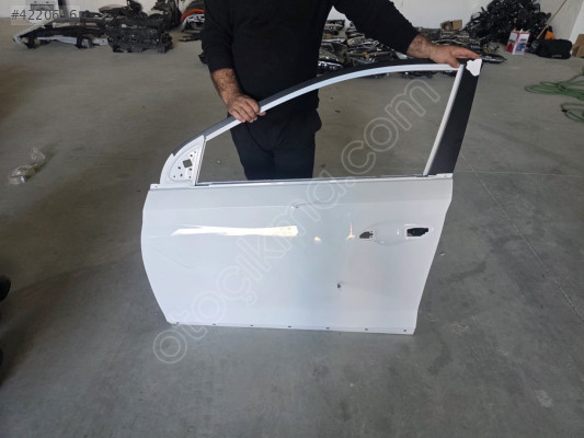 HYUNDAİ BAYON BEYAZ SOL ÖN KAPI ORJINAL