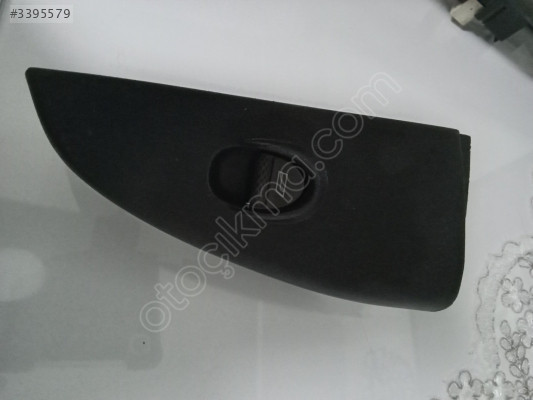 FIAT Palio Ön Sağ Kapı Cam Düğmesi 735305620