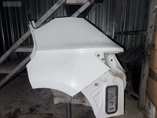 SEAT LEON SOL ARKA ÇAMURLUK KESME HATASIZ BEYAZ 2013-2020