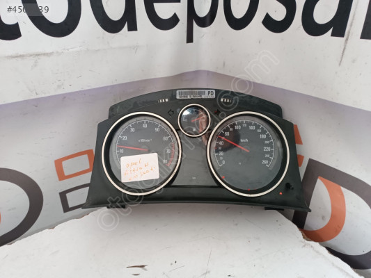 Opel Astra H KM Saati Orjinal Çıkma