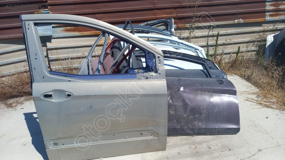 FORD COURİER ORJİNAL ÇIKMA ÖN KAPI OTO MEHMET