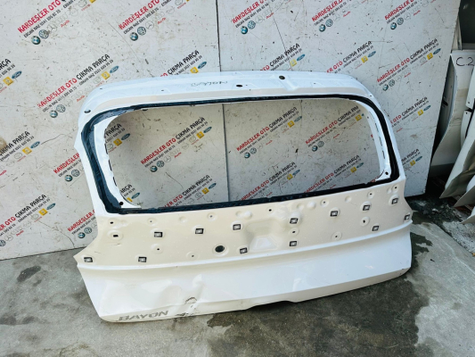 Hyundai bayon bagaj kapağı (hasarlı parça)