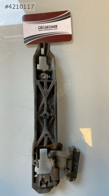 Toyota corolla 2008 sağ arka kapı açma kolu braketi