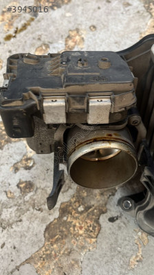 Volkswagen grubu gaz kelebeği 1.2 tsi 1.4 tsi 03f133062b