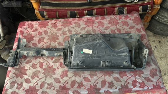 2000-2001 WOSWOGEN POLO KLASİK TORPİDO KAPAĞI ORJ ÇIKMA