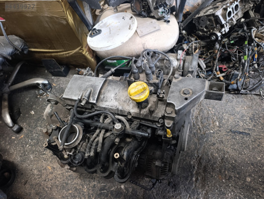 Renault Clio 1.4 enerji motor komple