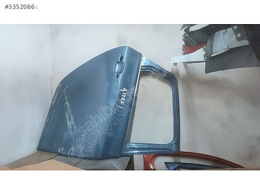OPEL ASTRA J SAĞ ARKA KAPI NEPTÜN MAVİ ÇIKMA ORJİNAL YEDEK PARÇA