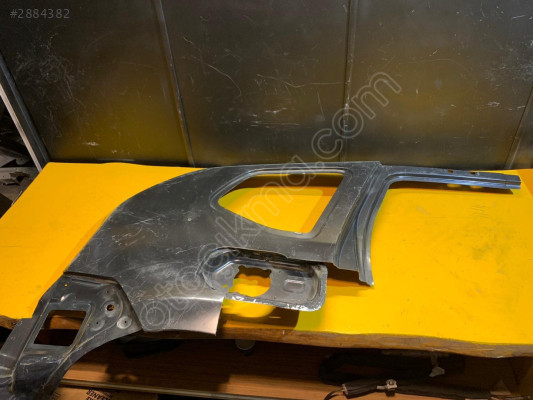 DACİA DUSTER  SAĞ ARKA ÇAMURLUK 781210012R ORJİNAL
