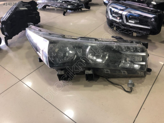 TOYOTA COROLLA 13-19 LEDLİ SAĞ FAR