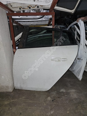 Orjinal Çıkma Fiat Bravo Sol Arka Kapı - Oto Parçaları