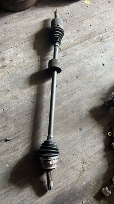 FİAT EGEA 1.4 SAĞ AKS ÇEVİK OTO ÇIKMA