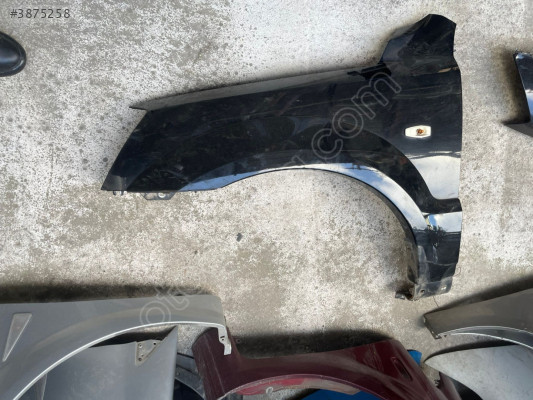 Kia Sorento sol ön çamurluk dodik