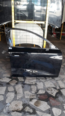 AUDI A3 2020 MODEL SAĞ ÖN KAPI