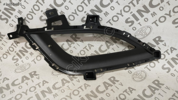 HYUNDAİ i30 2013 2015 SAĞ SİS FARI ÇERÇEVESİ SIFIR 86564-A6000