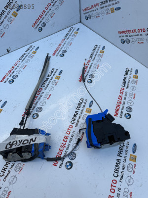 Hyundai bayon sağ sol kapı kilitleri