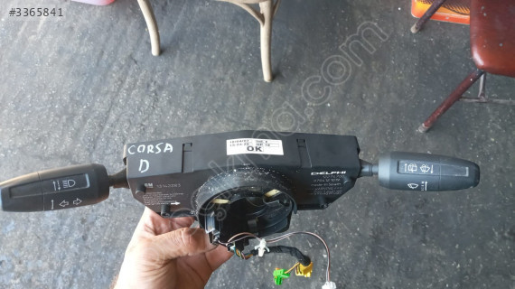 OPEL CORSA D SİNYAL KOLU ÇIKMA
