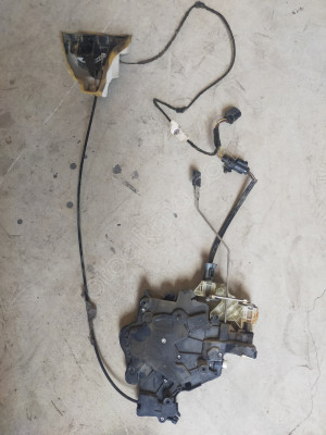 CADDY SÜRGÜLÜ KUMANDALI KAPI KİLİDİ SAĞ 2K5843654D 2K5843654BC