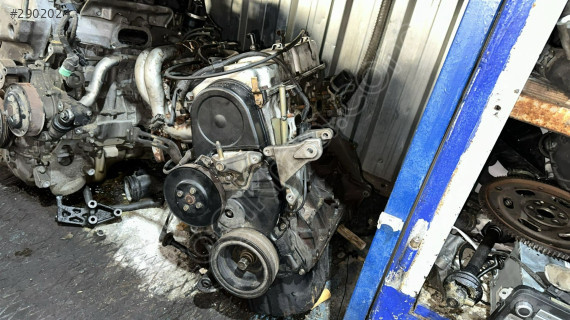 Orjinal Çıkma Mitsubishi lancer 1.6 benzinli motor